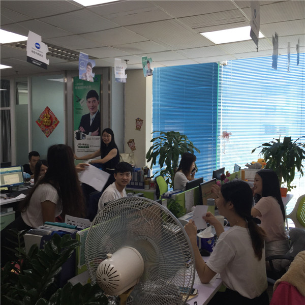 彩色復(fù)印機(jī)快印科頤辦公不一樣的同事迎新會